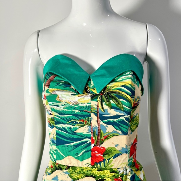 Vintage Inspired Hawaiian Wiggle Dress - Picture 5 of 10